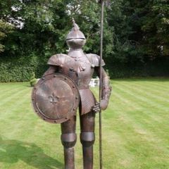 Suit of Armour  Large  D2073