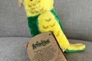 Soft Toy budgie bird new
