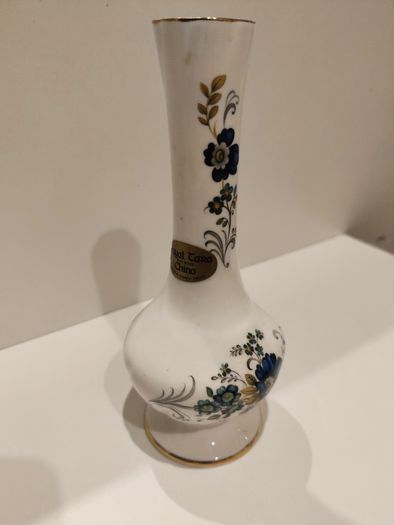 Royal Tara Bud vase