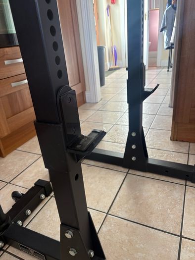 Squat Rack, Commercial Gym Spec Grade ( Rated To Hold 350kg Of Weight!!!)