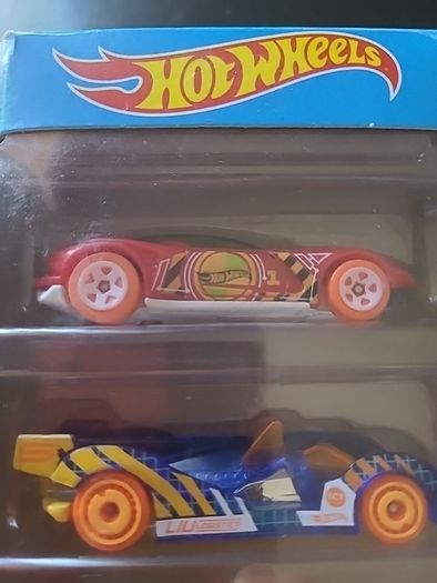 Hot Wheels Action Track Stars 5-Pack Set 1:64 Diecast GTN44 New 2020, Toy Cars