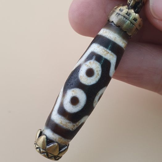 Vintage 6 Eyes Hiamalyan Tibetan Agate Bead Brass Pendant