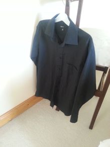Men's Black Shirt - Size Large 15"/38cm