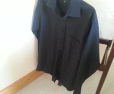 Men's Black Shirt - Size Large 15"/38cm