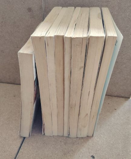 Vintage 1980s Roald Dahl Paperback Collection - 8 Books (Classic Puffin Oval Editions)