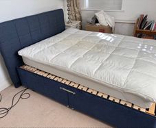 Adjustable electric bed