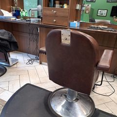 barber chairs