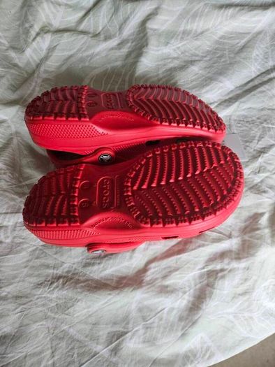 Crocs - Classic Red Varsity