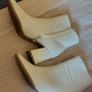 womens boots Image 2