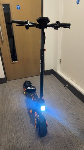 Electric scooter