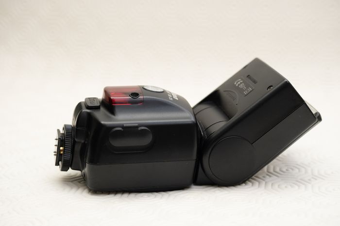 Nikon SB-28 Flash