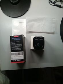 Bluetooth Car FM Transmitter for Hands Free calls + Charger