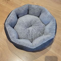 Cat bed