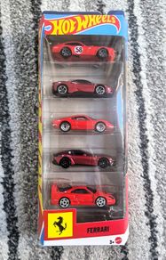Hot Wheels - Ferrari 5 Pack