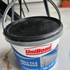 Wall tile adhesive