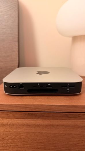 Mac Mini M2 (16gb, 512gb)