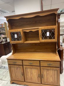 Oak kitchen dresser