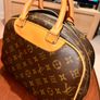 Louis Vuitton Trouville Bag Vintage Image 2