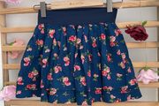 skirt Bnwt 100% cotton floral skirt medium Abercrombie &amp; fitch