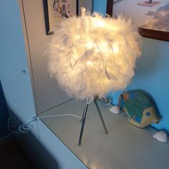 Feather Table Lamp