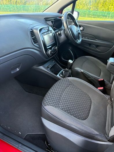 Renault  Captur Dynamique Nav