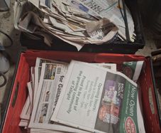 Free: Newspapers, clean and dry