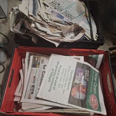 Free: Newspapers, clean and dry
