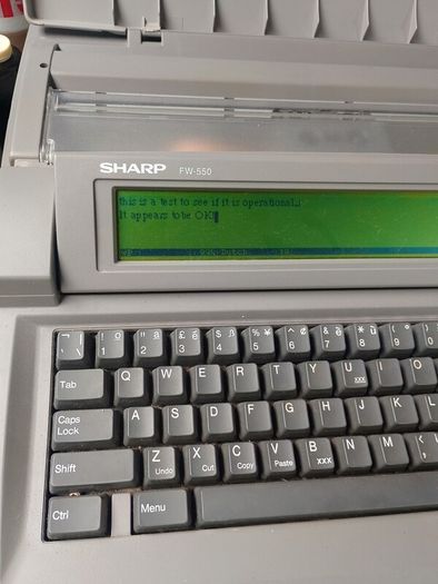 Sharp FW-500 font writer word processor