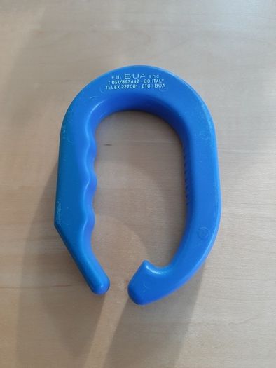 Shopping bag carry handle