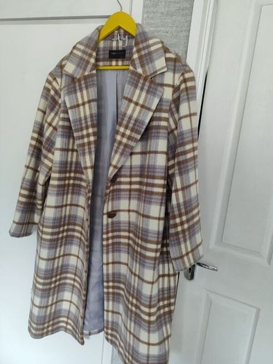 Ladies coat  Mark's and Spencer Size 20