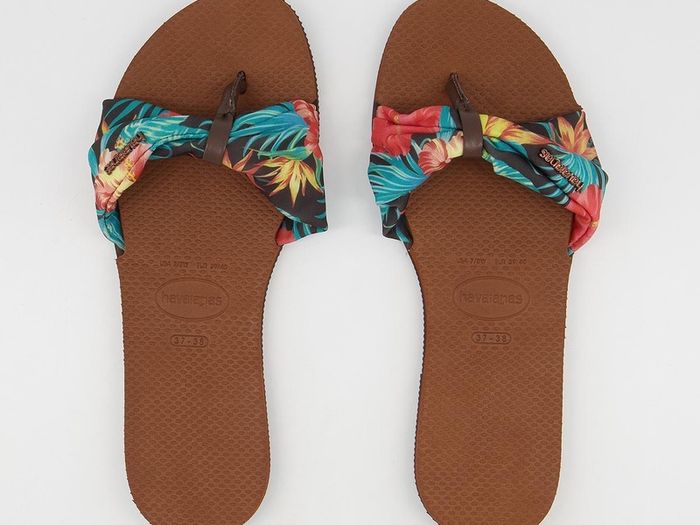 Brand new Havaianas flip flops UK3/4 EU35/36