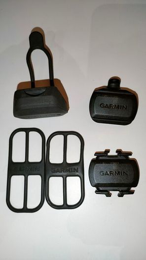 Garmin Speed and Cadence sensor ANT+ (non BLE) - used in excellent condition.