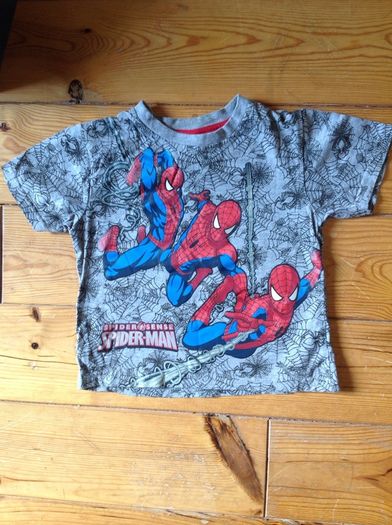 Age 3-4 Duck & Dodge Spider-Man Teeshirt