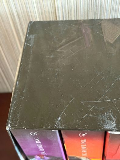 Harry Potter - The Complete Series Box Set. Paperbacks. Bloomsbury.