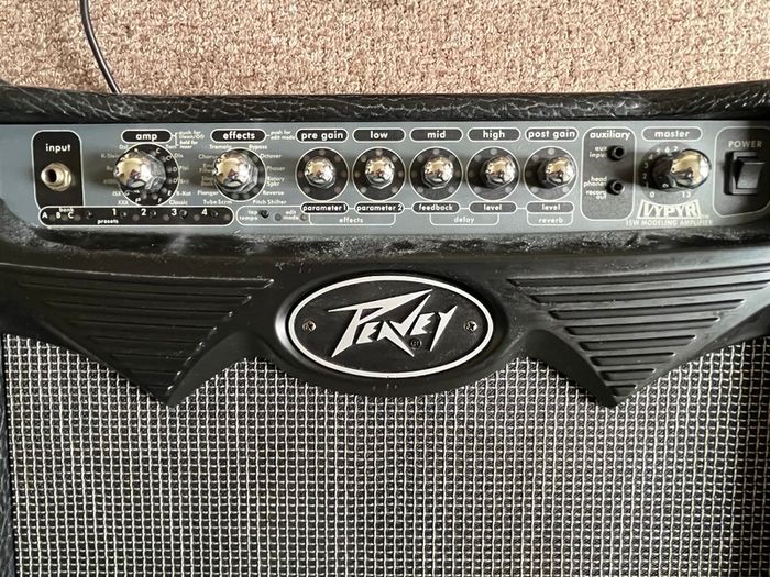 peavey vypyr  15 guitar amp modulation