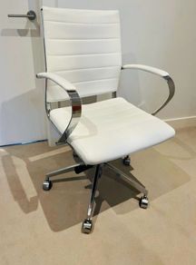 Deluxe Office Chair