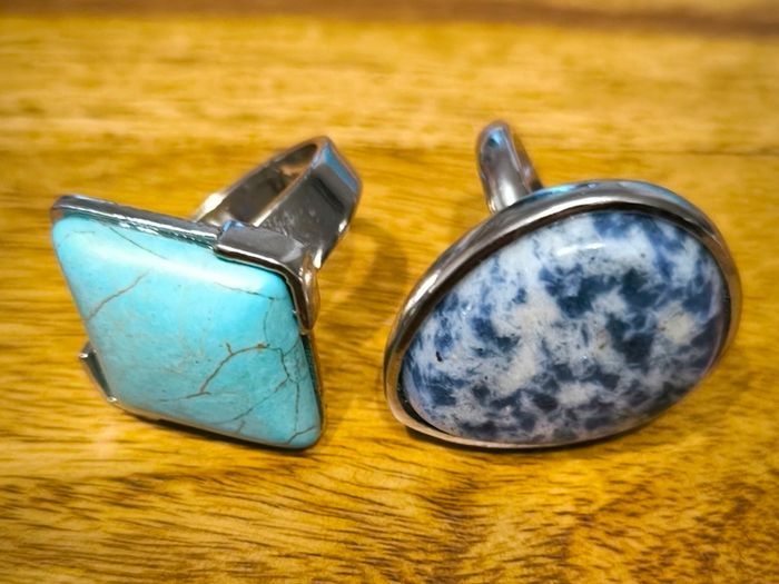 2x   rings with natural stone