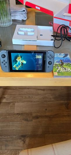Nintendo Switch Bundle + 3 Games + 128GB SD Card + Case