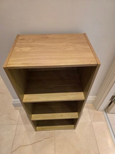 shelving unit