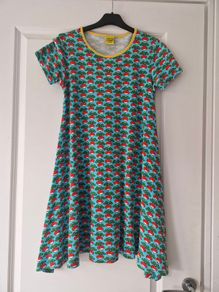 DUNS Sweden organic adult short sleeve radish dress