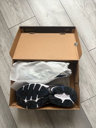 Saucony ProGrid Omni 9
