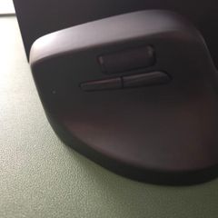 Keychron M5 Wireless Ergonomic Mouse