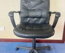 Black faux leather office chair (A)