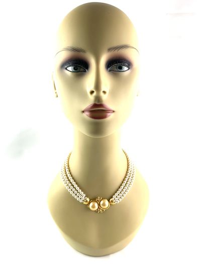 Vintage Faux Pearl Necklace