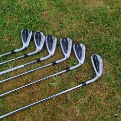 TaylorMade Qi irons