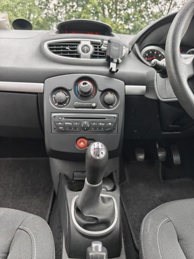 2010 Renault Clio 1.2l