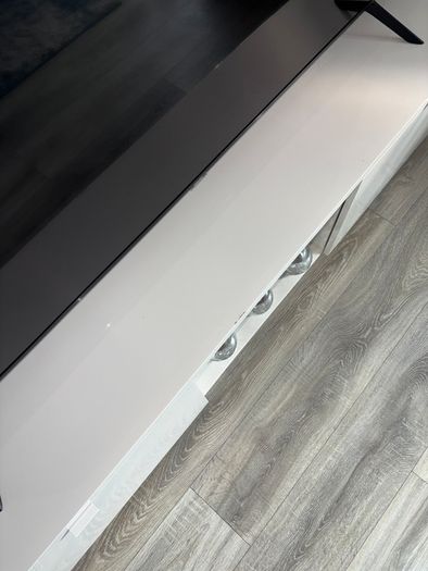 Gloss Tv Stand