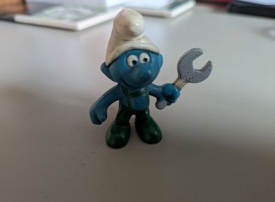 vintage mechanic smurf