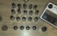 Wheel Nuts and lock nuts