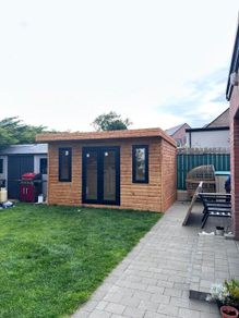 Garden cabin
